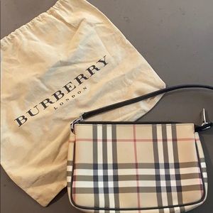 Small Burberry purse